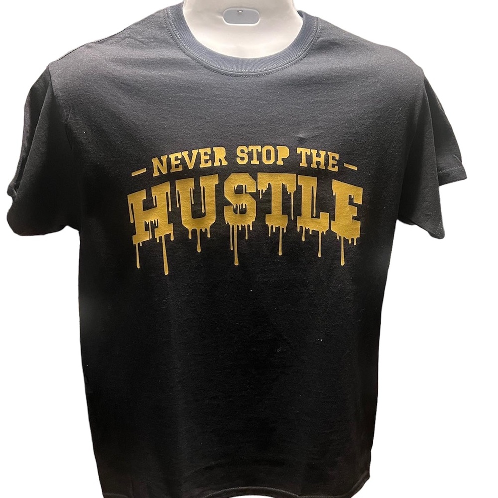 BLACK T-SHIRT (NEVER STOP THE HUSTLE)